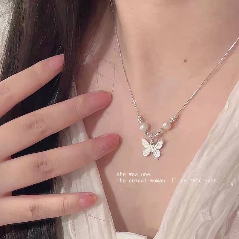 قلادة الفراشة🎀✨