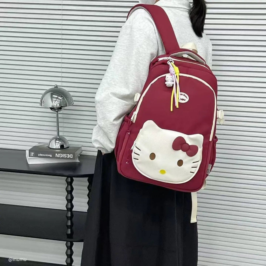 حقيبة الترندي من بنترست 🎒🩵