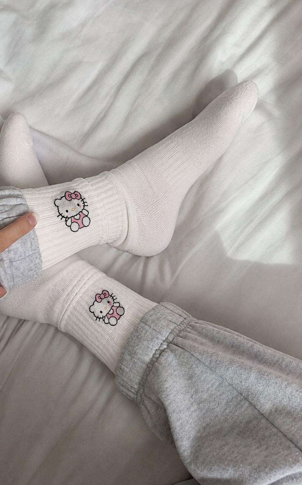 جواريب هيلو كيتي 🎀