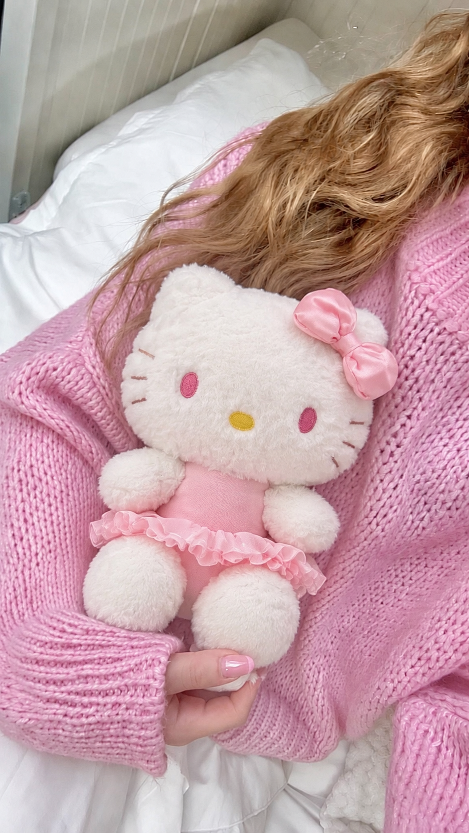 دبدوب هيلو كيتي وسط 🎀