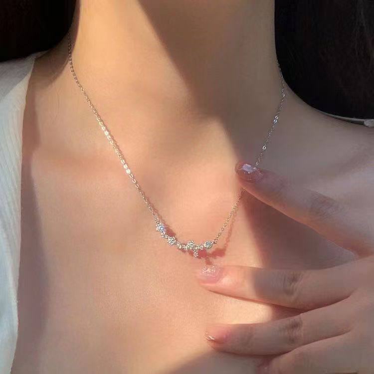 قلادة🎀✨