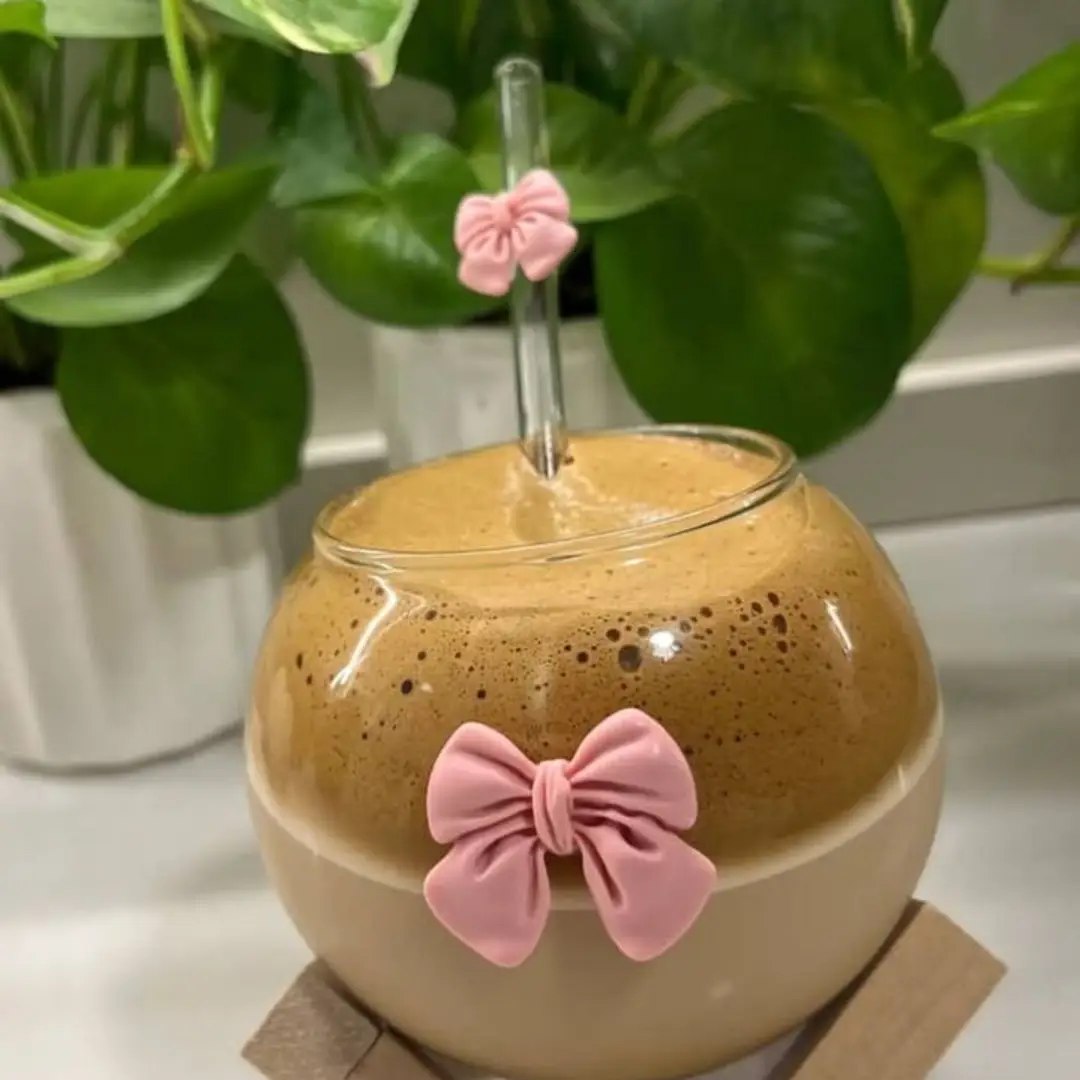كوب مع قاعدة🎀