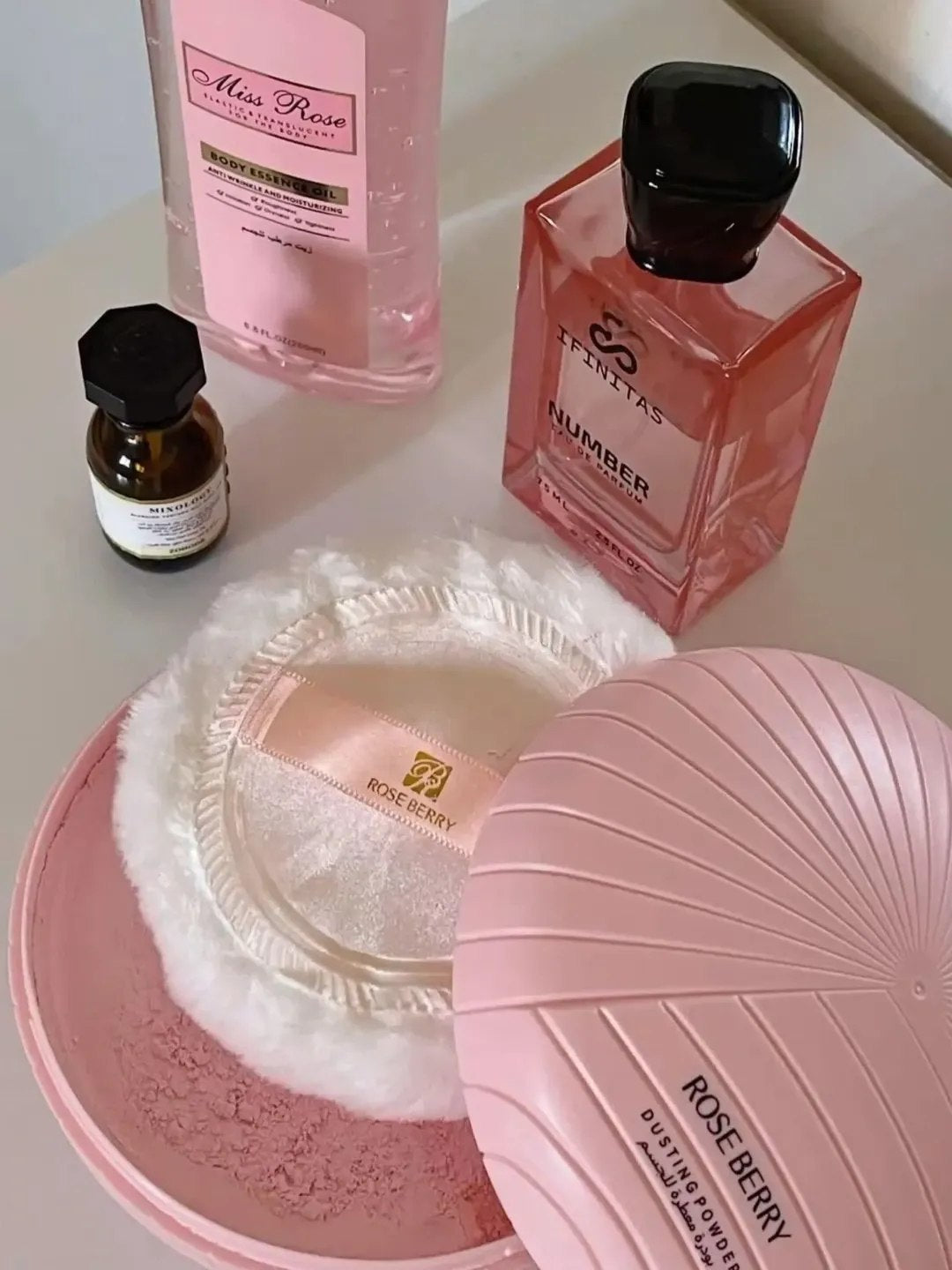 بودرة Rose Berry ✨🎀